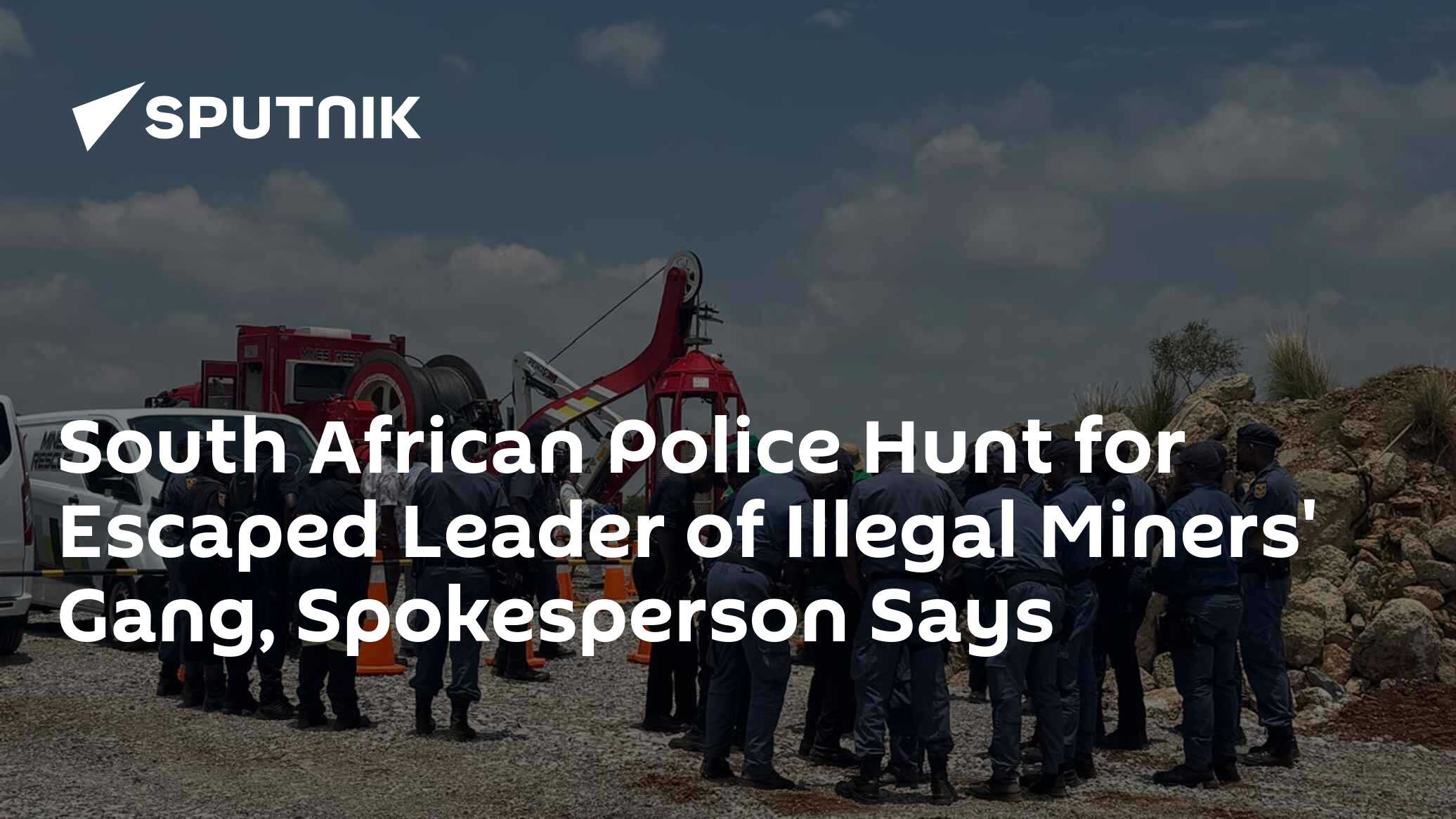 South African Police Hunt for Escaped Leader of Illegal Miners' Gang ...