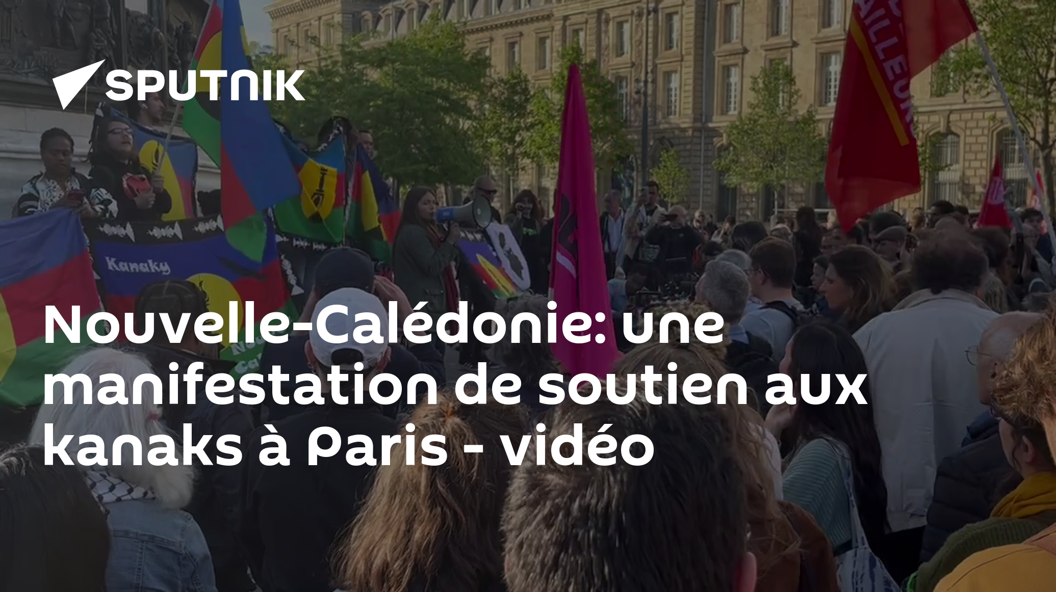 Nouvelle-Calédonie: une manifestation de soutien aux kanaks à Paris - vidéo