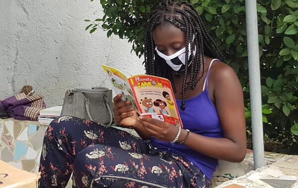 En Côte d’Ivoire, les livres prennent la rue d'assaut – photos - Sputnik Afrique