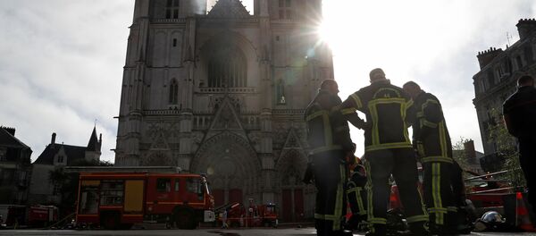 Incendie à la cathédrale de Saint-Pierre-et-Saint-Paul de Nantes, 18 juillet 2020 - Sputnik Afrique