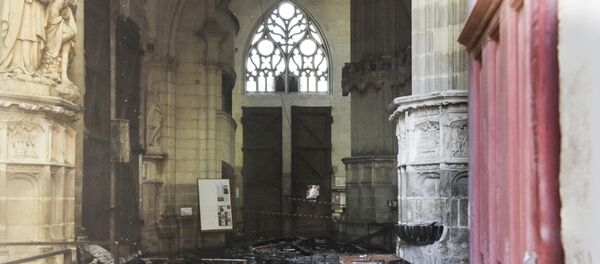 L’intérieur de la cathédrale de Nantes après l’incendie - Sputnik Afrique