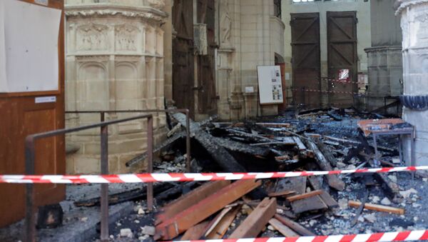 La cathédrale de Nantes après l'incendie - Sputnik Afrique