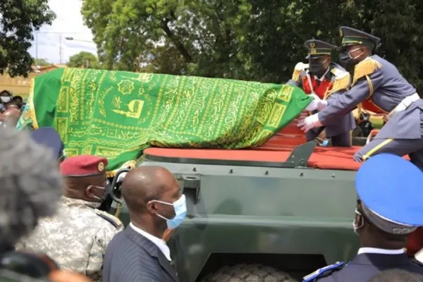 L’hommage à Amadou Gon Coulibaly en Côte d’Ivoire, les honneurs jusqu’au bout L’hommage à Amadou Gon Coulibaly en Côte d’Ivoire, les honneurs jusqu’au bout - Sputnik Afrique