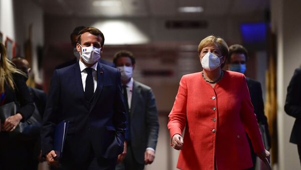 Emmanuel Macron et Angela Merkel (photo d'archives) - Sputnik Afrique
