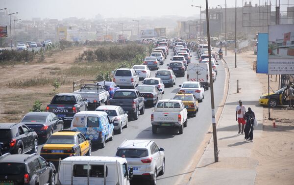 Dakar, otage des embouteillages et du béton, trouvera-t-elle son salut dans l’écologie? - Sputnik Afrique