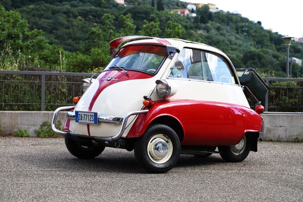 Une collection d'automobiles saisie à un particulier en Italie remise au Musée National de l'Automobile de Turin

 - Sputnik Afrique