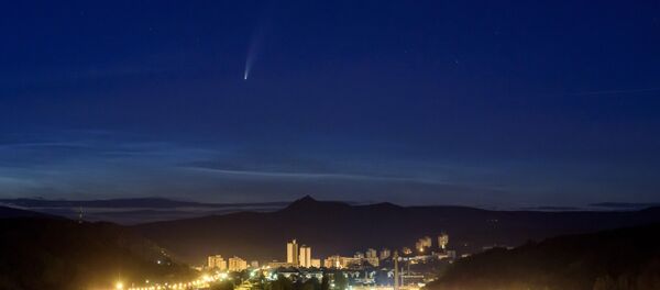La comète Neowise au-dessus de la Hongrie - Sputnik Afrique