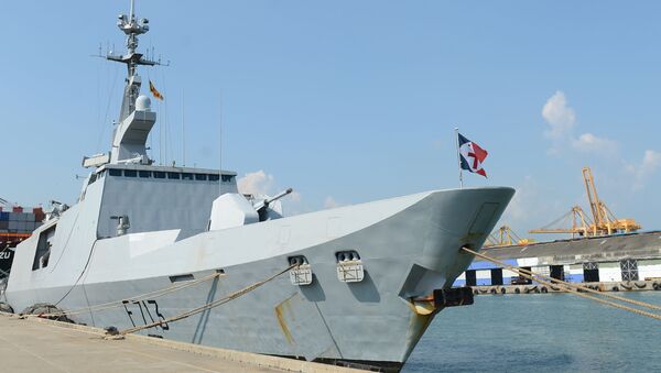 La frégate française Aconit ancré dans le port de Colombo au Sri Lanka le 29 avril 2016.  - Sputnik Afrique