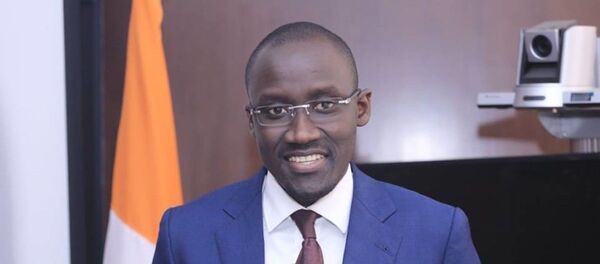 Le ministre Abdourahmane Cissé engage la lutte contre la cherté de la vie à travers une gestion optimale des factures d'électricité. - Sputnik Afrique