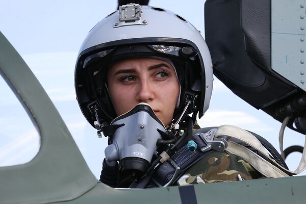 Les futures femmes pilotes de l'armée de l'air russe

 - Sputnik Afrique