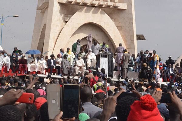 Mali: panique à bord, mouvement d’humeur ou coup d’État militaire? Mali: panique à bord, mouvement d’humeur ou coup d’État militaire? - Sputnik Afrique