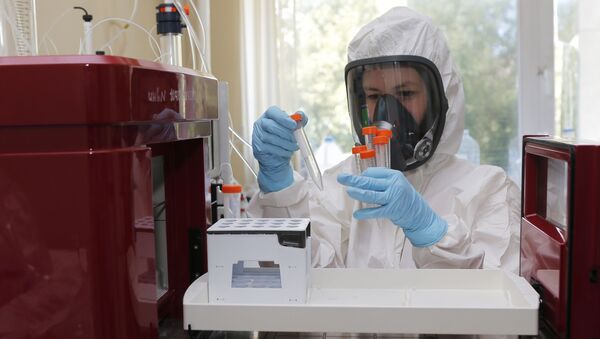 Les essais cliniques du vaccin russe contre le corovavirus au Centre Gamaleïa  - Sputnik Afrique