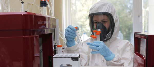 Les essais cliniques du vaccin russe contre le corovavirus au Centre Gamaleïa  - Sputnik Afrique