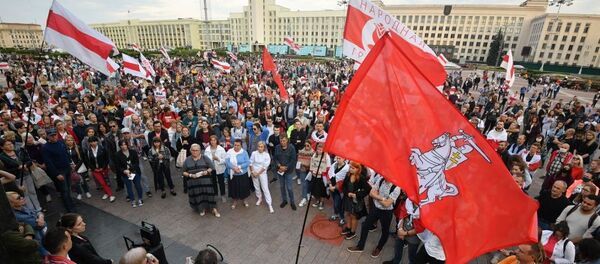 Manifestation à Minsk, le 20 août - Sputnik Afrique
