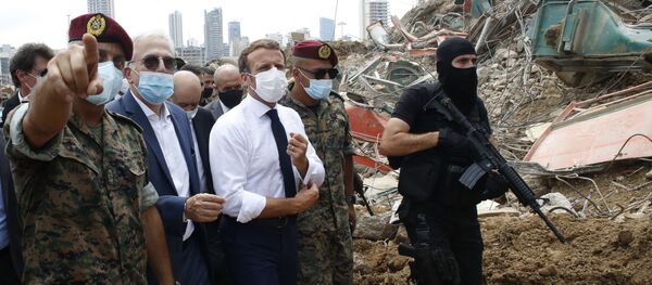 Emmanuel Macron au Liban, août 2020 - Sputnik Afrique