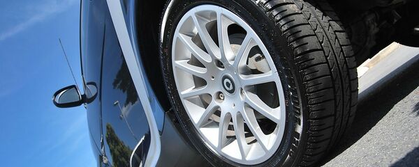 Une voiture - Sputnik Afrique