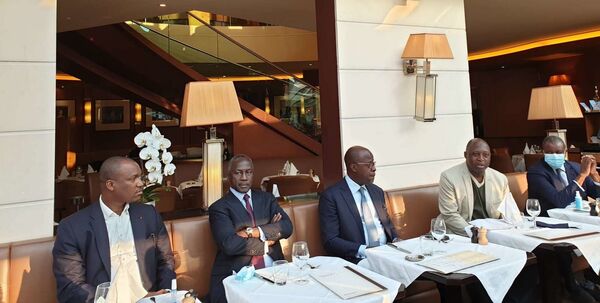 Présidentielle en Côte d’Ivoire: la France, priée de jouer les arbitres, doit éviter le faux pas - Sputnik Afrique