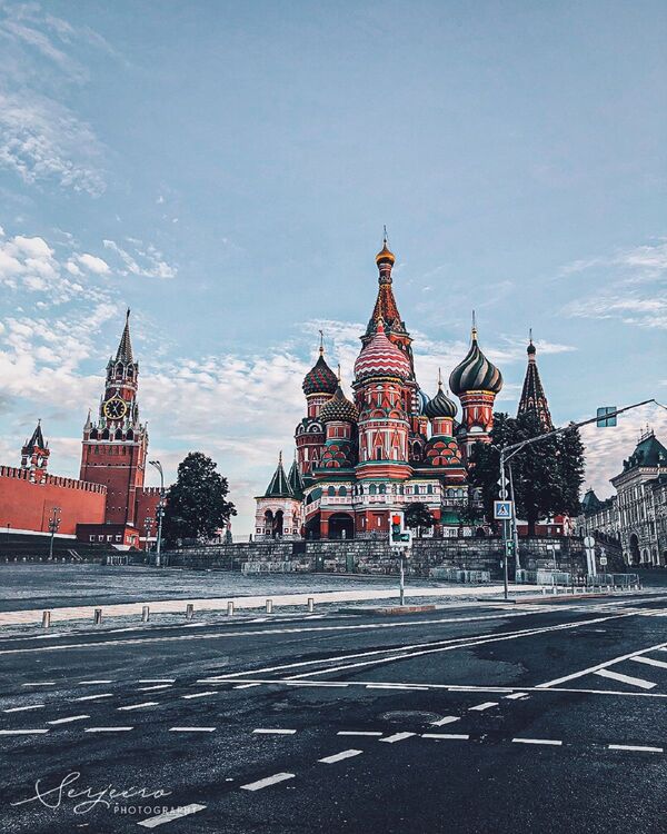 Сathédrale de l'Intercession-de-la-Vierge et Kremlin de Moscou - Sputnik Afrique