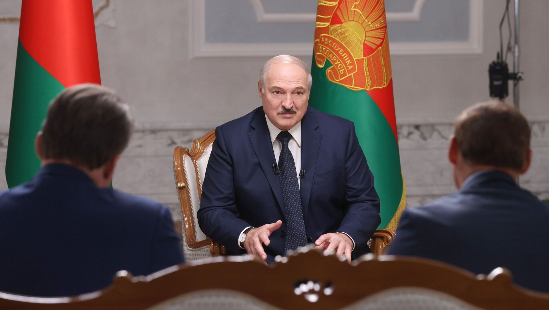 Alexandre Loukachenko lors d'une interview avec des représentants des médias russes, le 8 septembre - Sputnik Afrique, 1920, 02.07.2021
