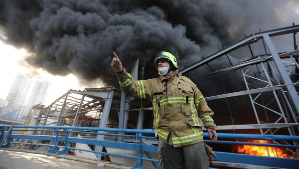 L'incendie dans le port de Beyrouth le 10 septembre - Sputnik Afrique