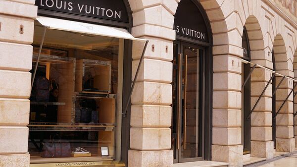 Boutique de Louis Vuitton - Sputnik Afrique