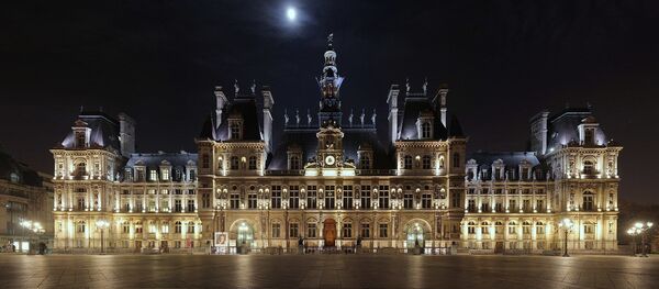 L'hôtel de ville de Paris de nuit - Sputnik Afrique
