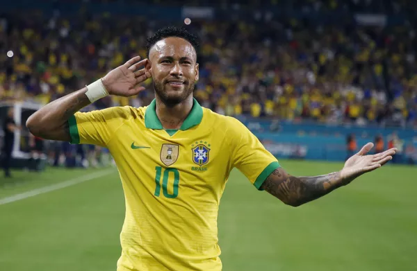 Le classement Forbes des footballeurs les mieux payés du monde

 - Sputnik Afrique