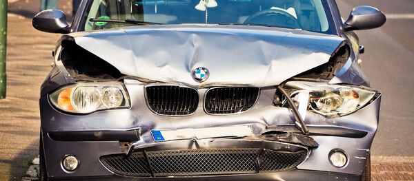 Une BMW accidentée (image d'illustration) - Sputnik Afrique