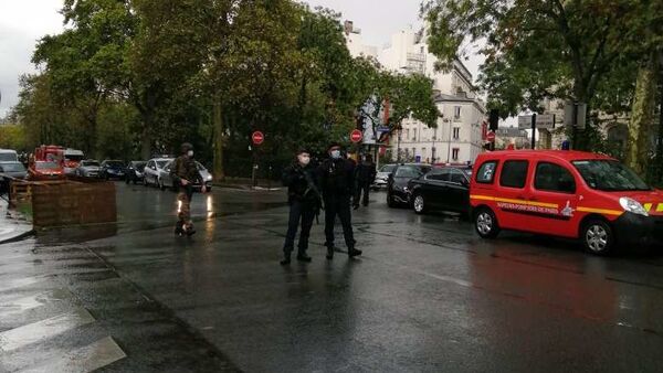 Après l'attaque à l'arme blanche qui a eu lieu le 25 septembre à Paris  - Sputnik Afrique