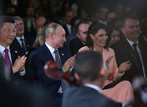 Vladimir Poutine fête son 68e anniversaire!

 - Sputnik Afrique