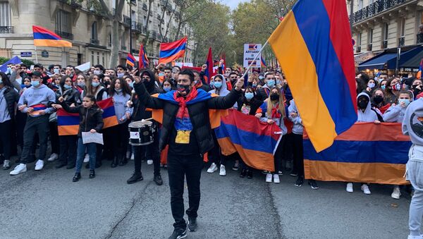 Une manifestation nationale d'Arméniens de France à Paris, le 25 octobre  - Sputnik Afrique