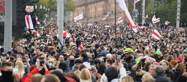 Manifestation à Minsk, le 25 octobre 2020 - Sputnik Afrique