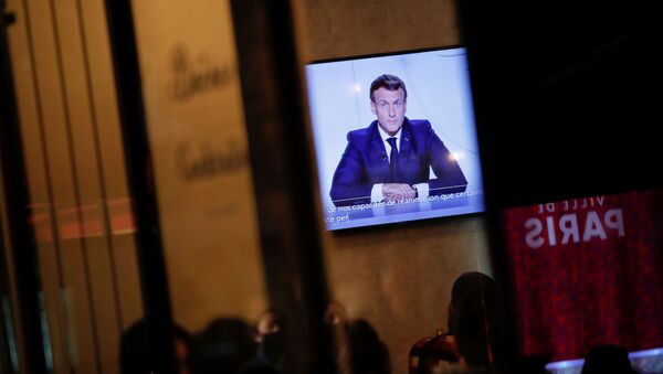 Emmanuel Macron s’adresse aux Français pour annoncer de nouvelles mesures - Sputnik Afrique