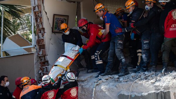 Les opérations de sauvetage continuent après le séisme en Turquie
 - Sputnik Afrique