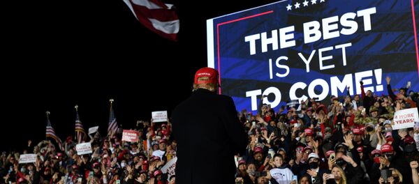 Donald Trump lors tient un discours préélectoral - Sputnik Afrique