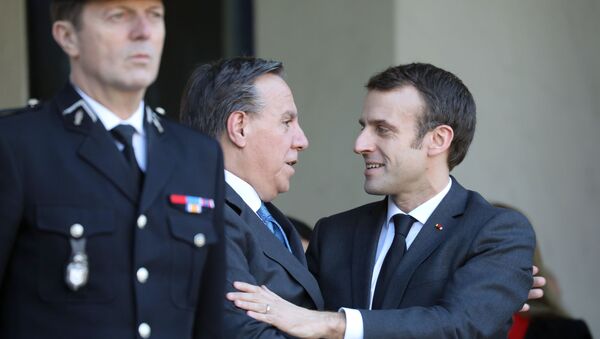 François Legault et Emmanuel Macron - Sputnik Afrique