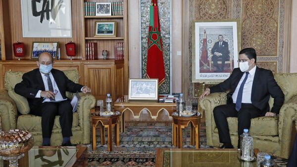 Le ministre des Affaires étrangères français Jean-Yves Le Drian et son homologue marocain Nasser Bourita - Sputnik Afrique