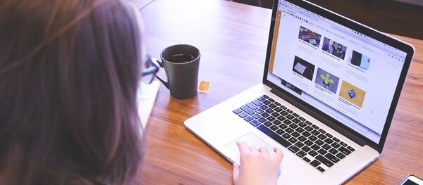 Une étudiante - Sputnik Afrique