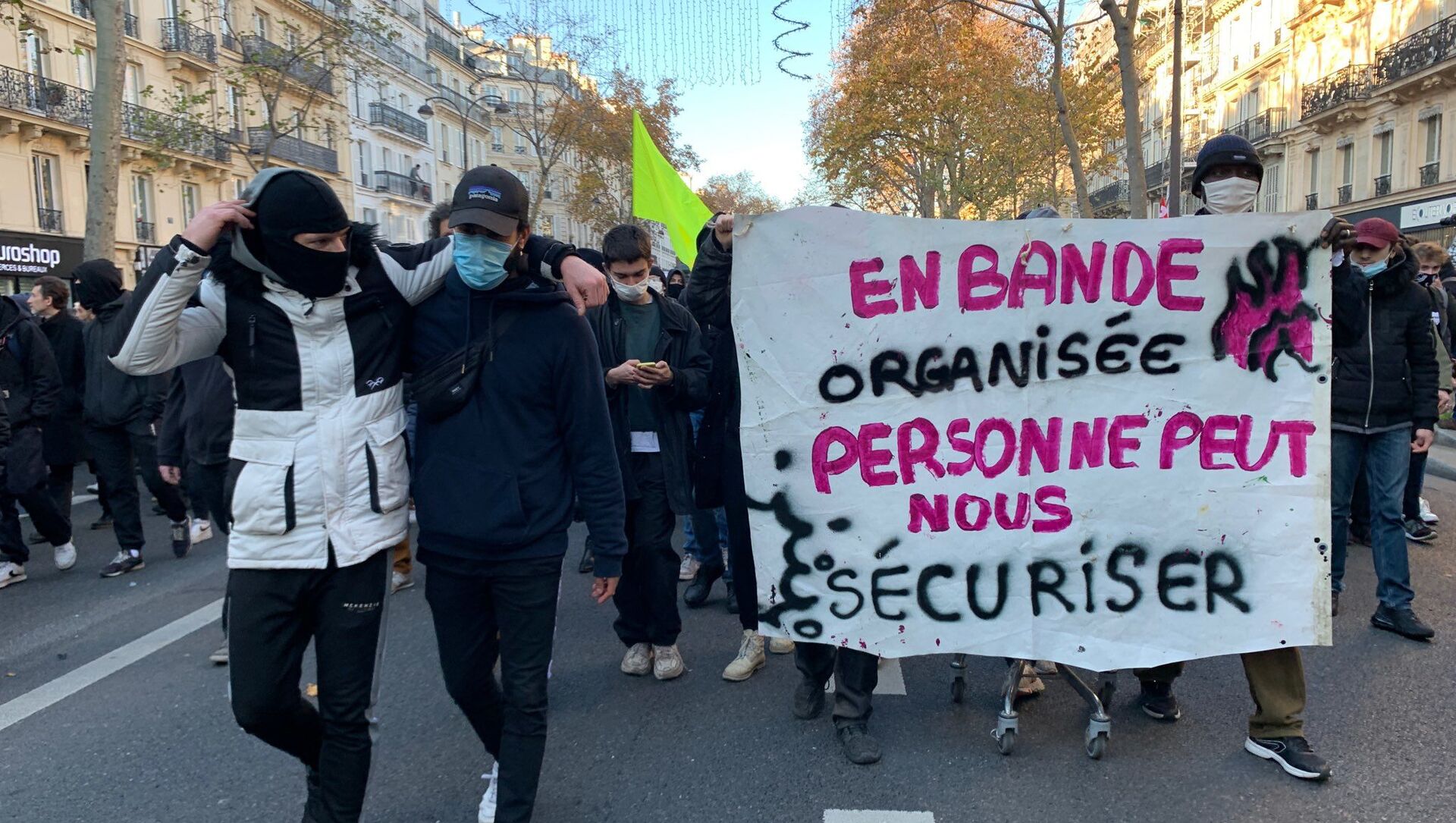 Manifestation du 28 novembre 2020 à Paris contre la loi Sécurité globale - Sputnik Afrique, 1920, 11.03.2021