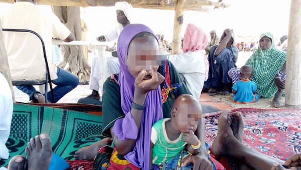 Une jeune femme faisant partie de Boko Haram à 50km de Bol - Sputnik Afrique