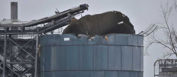 Un réservoir chimique endommagé dans une banlieue de Bristol - Sputnik Afrique