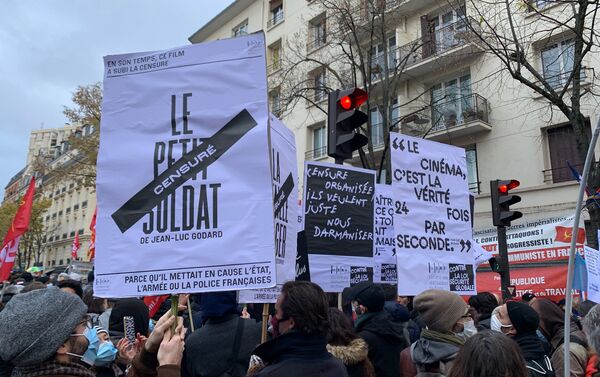 Une nouvelle manifestation contre la loi Sécurité Globale à Paris, 5 décembre 2020 - Sputnik Afrique