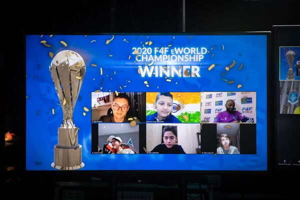 Le programme russe «Football pour l’amitié» établit un record dans le Guinness Le programme russe «Football pour l’amitié» établit un record dans le Guinness - Sputnik Afrique