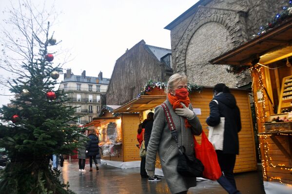 Paris se prépare à fêter Noël

 - Sputnik Afrique