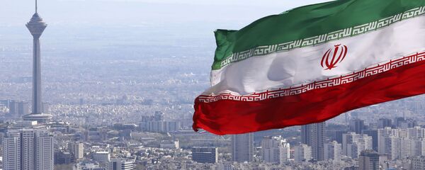 Drapeau iranien, Téhéran Drapeau iranien, Téhéran - Sputnik Afrique