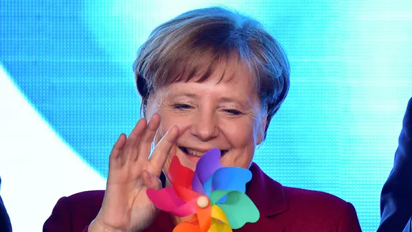 La Chancelière fédérale allemande Angela Merkel durant l’inauguration du parc éolien en mer «Arkona», le 16 avril 2019 - Sputnik Afrique