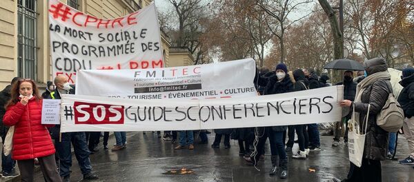 Manifestation des intermittents du travail près du ministère du Travail à Paris, le 12 janvier 2021 - Sputnik Afrique