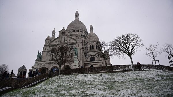 Montmartre enneigé le 16 janvier - Sputnik Afrique