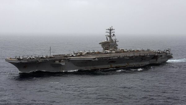 In this Sept. 7, 2020, file photo released by the U.S. Navy, the aircraft carrier USS Nimitz transits the Arabian Sea. The Pentagon announced Thursday, Dec. 31, 2020, that the USS Nimitz, the only Navy aircraft carrier operating in the Middle East, will return home to the U.S. West Coast. - Sputnik Afrique