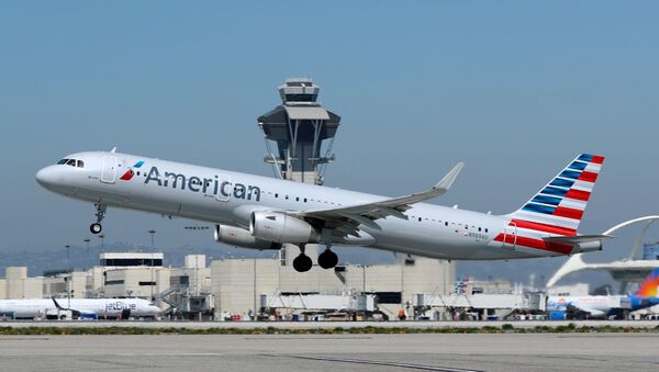 Un Airbus A321 d'American Airlines à l'aéroport international de Los Angeles - Sputnik Afrique